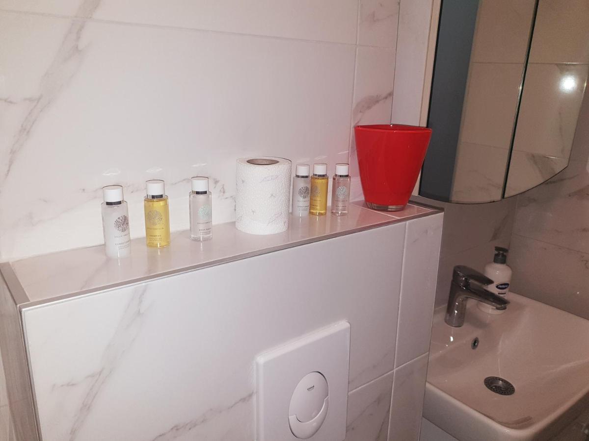 Apartman Oli Сараєво Екстер'єр фото
